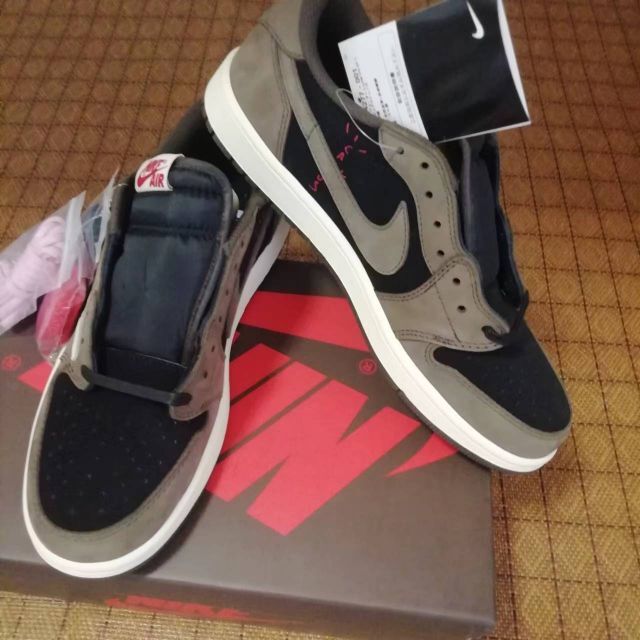 26.0cm 新品NIKE TRAVIS SCOTT AIR JORDAN1 海外ブランド noxcapital.de