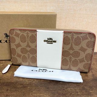 コーチ(COACH) シグネチャー 財布(レディース)(ホワイト/白色系)の コーチ(COACH) シグネチャー 財布(レディース)(ホワイト/白色系)の