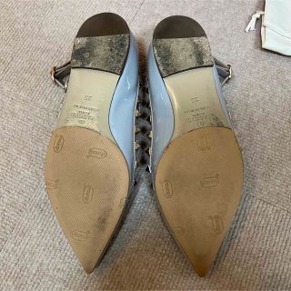 VALENTINO - ロックスタッズ エナメル ストラップ パンプス バレリーナ