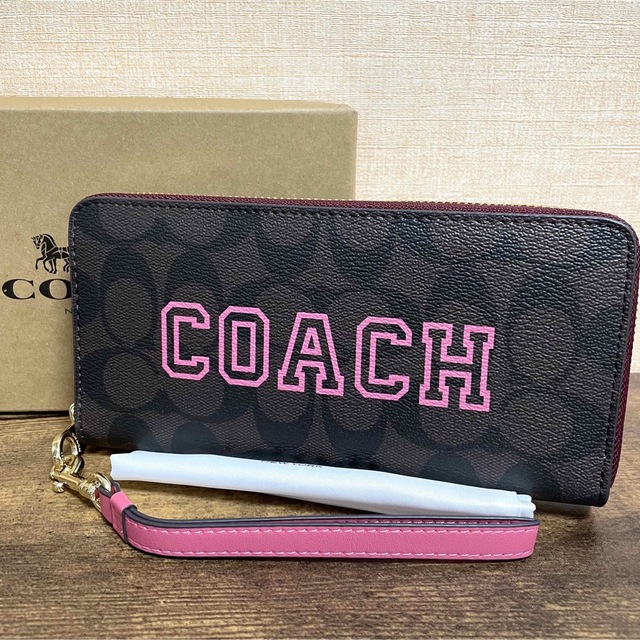 新千歳空港 新品 COACH コーチ CB856 シグネチャー ロゴ 長財布 リスト