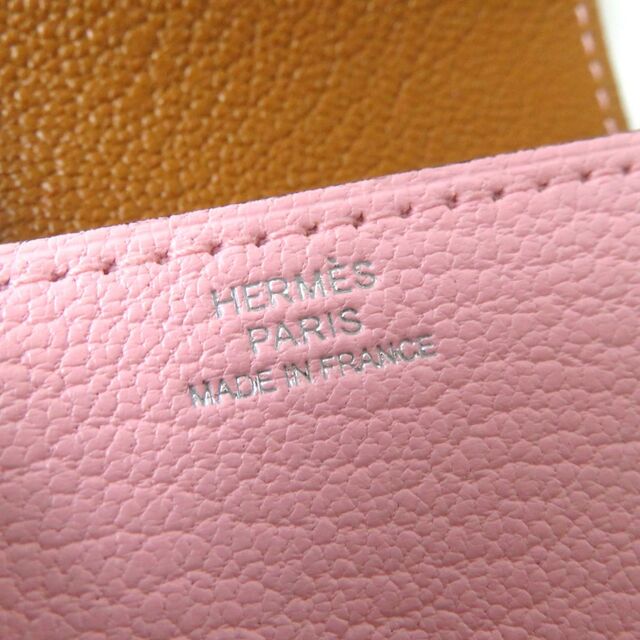 Hermes(エルメス)の未使用品◎正規品 仏製 エルメス ルヴァンキャトル シェーブル バイカラー モーヴシルベストル×ゴールド セリエボタン Y刻印 箱・タグ付き レディースのファッション小物(財布)の商品写真