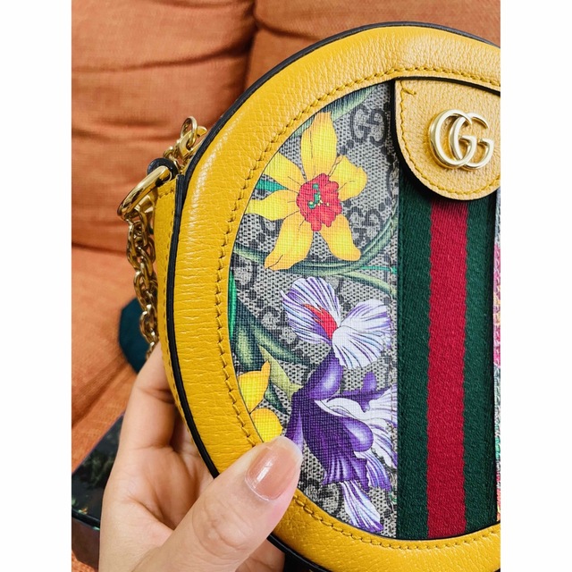 Gucci - 本日お値下げ！グッチ オフィディア フローラ ラウンド