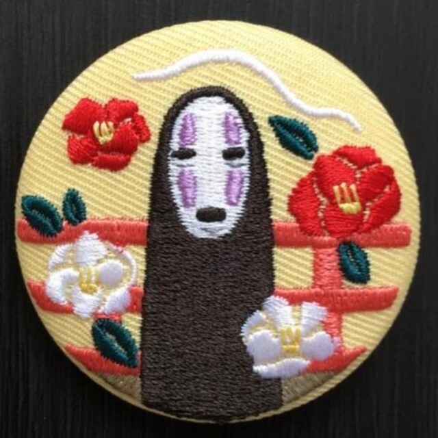 ジブリ - 新品 ジブリパーク 大倉庫 刺繍ブローチ 千と千尋の ジブリ - 新品 ジブリパーク 大倉庫 刺繍ブローチ 千と千尋の