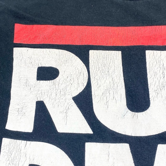 US古着 ラン・ディーエムシー  Run-D.M.C ラップTシャツ 半袖 ロゴ サイズ：メンズ L ブラック【中古】 メンズのトップス(Tシャツ/カットソー(半袖/袖なし))の商品写真