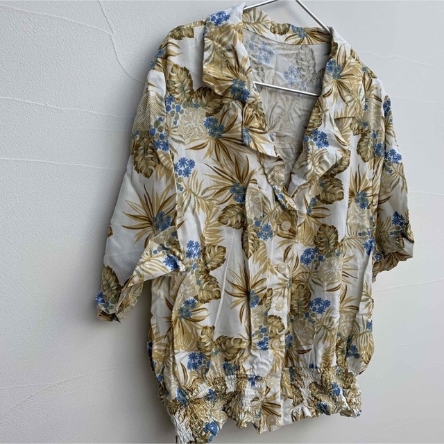 GU(ジーユー)のGU ジーユー　トップス　レディース　アロハシャツ　半袖　夏服　オープンカラー レディースのトップス(シャツ/ブラウス(半袖/袖なし))の商品写真