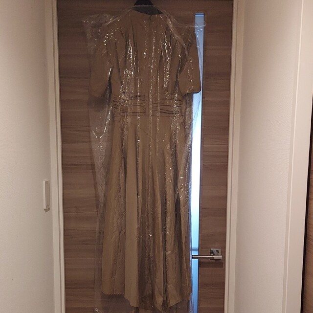新しい季節 l'or volume shirt dress laubeblanc