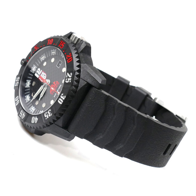 Luminox(ルミノックス)のLUMINOX ルミノックス 腕時計 電池式 MASTER CARBON SEAL 3800 3801 Mactools LTD/08933802 メンズ【中古】【美品】 メンズの時計(腕時計(デジタル))の商品写真