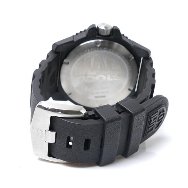 Luminox(ルミノックス)のLUMINOX ルミノックス 腕時計 電池式 MASTER CARBON SEAL 3800 3801 Mactools LTD/08933802 メンズ【中古】【美品】 メンズの時計(腕時計(デジタル))の商品写真