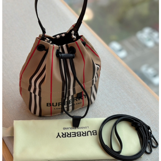 バーバリー(BURBERRY) ショルダーバッグの通販 4,000点以上 バーバリー(BURBERRY) ショルダーバッグの通販 4,000点以上