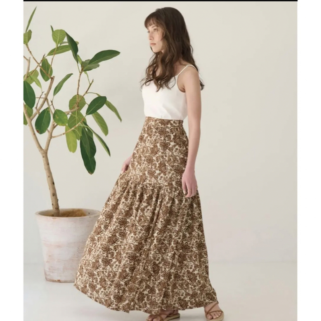 ALEXIA STAM(アリシアスタン)のサンドレスムーン   スリットティアードスカート レディースのスカート(ロングスカート)の商品写真