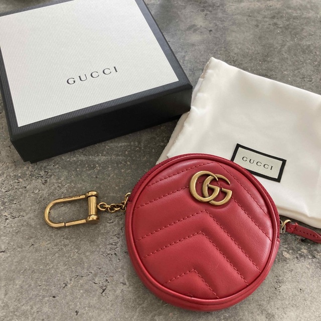 GUCCI - GUCCI グッチ コインケース キルティング 丸型 レッド GUCCI - GUCCI グッチ コインケース キルティング 丸型 レッド
