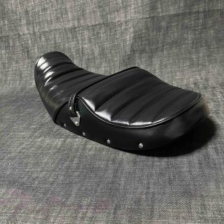 Z900RS 張替え施工済みシート (完成品)-