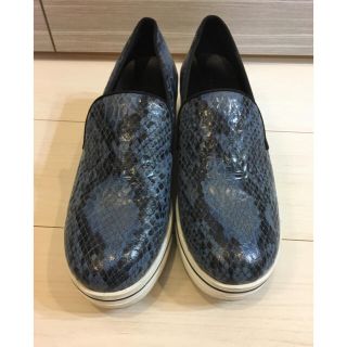 ステラマッカートニー(Stella McCartney)の激安✨✨✨✨ステラマッカートニー パイソンローファー(ローファー/革靴)