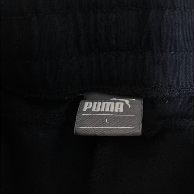 PUMA(プーマ)のメンズ PUMA プーマ パンツ 黒 長ズボン ジャージ L スポーツ/アウトドアのサッカー/フットサル(ウェア)の商品写真