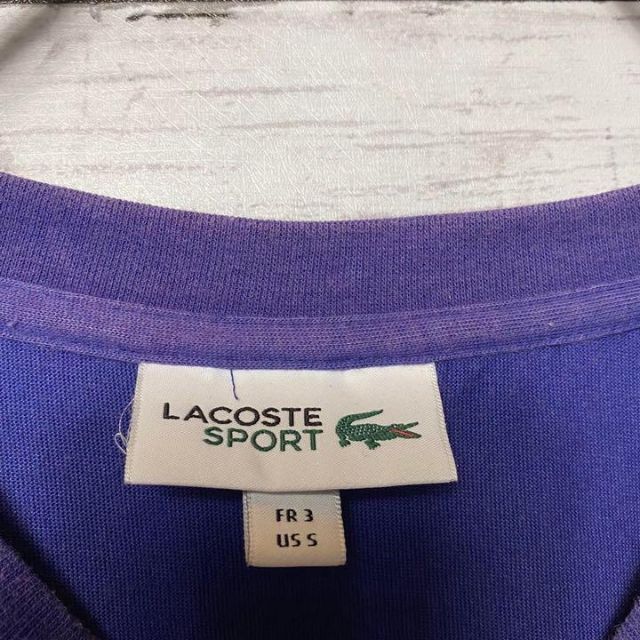 LACOSTE(ラコステ)の【希少デザイン】ラコステ　ワニデカ　ロゴ　パープル　Tシャツ メンズのトップス(Tシャツ/カットソー(半袖/袖なし))の商品写真