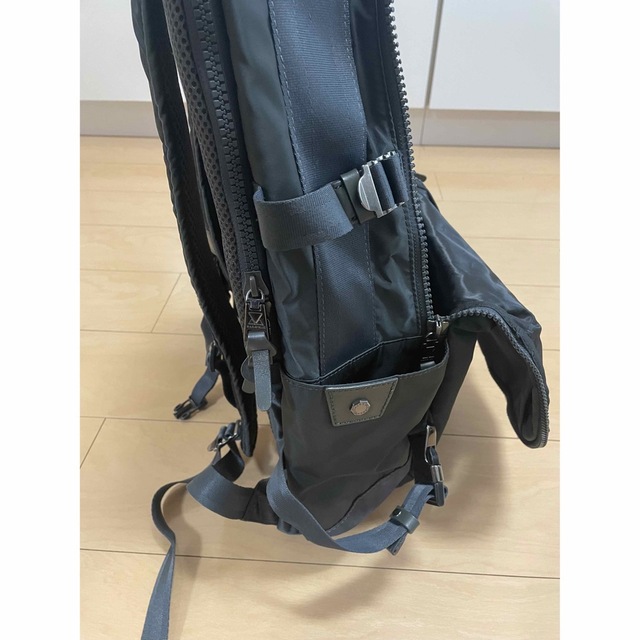 MAKAVELIC(マキャベリック)のMAKAVELIC SUPERIORITY BUCKLER BACKPACK メンズのバッグ(バッグパック/リュック)の商品写真