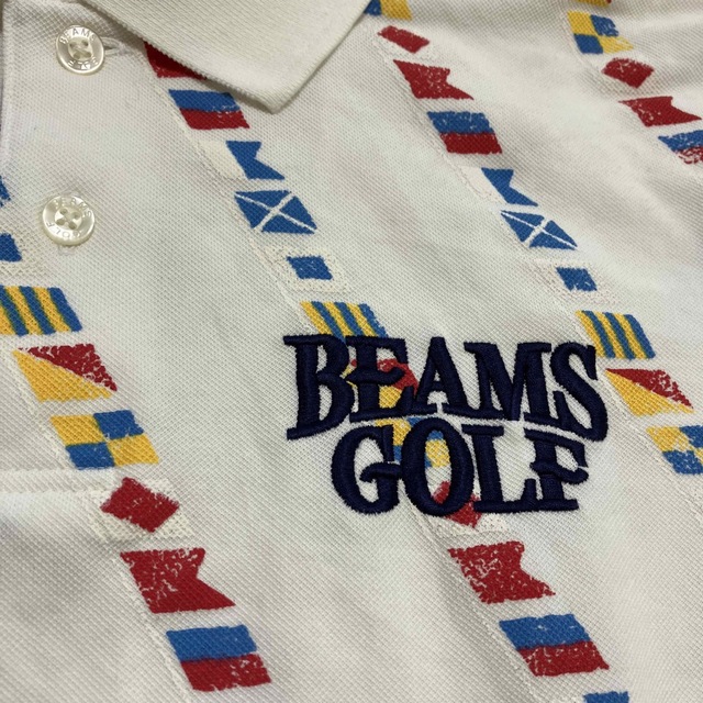 BEAMS(ビームス)のビームスゴルフ　BEAMS GOLF ポロシャツ　総柄　国旗　Mサイズ　メンズ スポーツ/アウトドアのゴルフ(ウエア)の商品写真