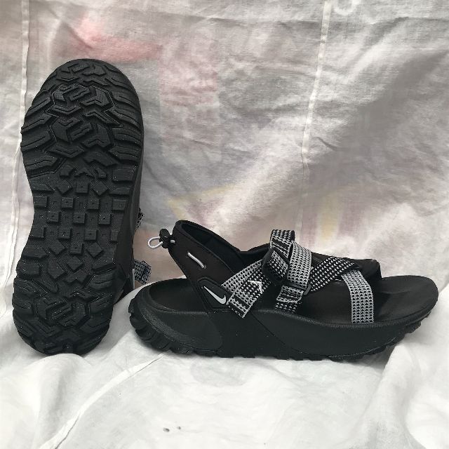 NIKE(ナイキ)の新品未使用品 NIKE ナイキ 27.0cm スポーツサンダル 黒ブラック メンズの靴/シューズ(サンダル)の商品写真