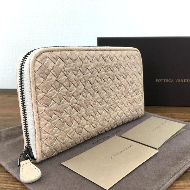 ファッション小物 未使用品 BOTTEGA VENETA 長財布 ベージュ 305 26215