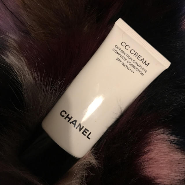 CHANEL(シャネル)のCHANEL💋CCクリーム コスメ/美容のベースメイク/化粧品(BBクリーム)の商品写真