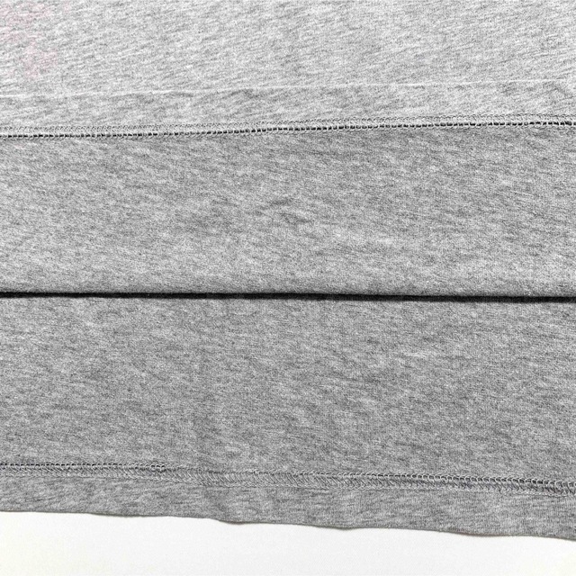 FEAR OF GOD(フィアオブゴッド)の☆良品 FOG エッセンシャルズ バックプリント ロゴ オーバーサイズ Tシャツ メンズのトップス(Tシャツ/カットソー(半袖/袖なし))の商品写真