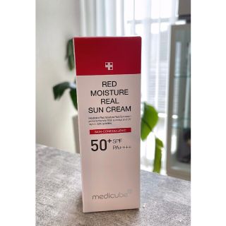 新品未開封◇メディキューブ レッドサンクリーム SPF50+(化粧下地)