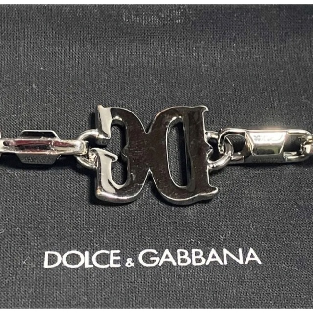 【特別価格】DOLCE&GABBANAドルチェアンドガッバーナロゴブレスレット