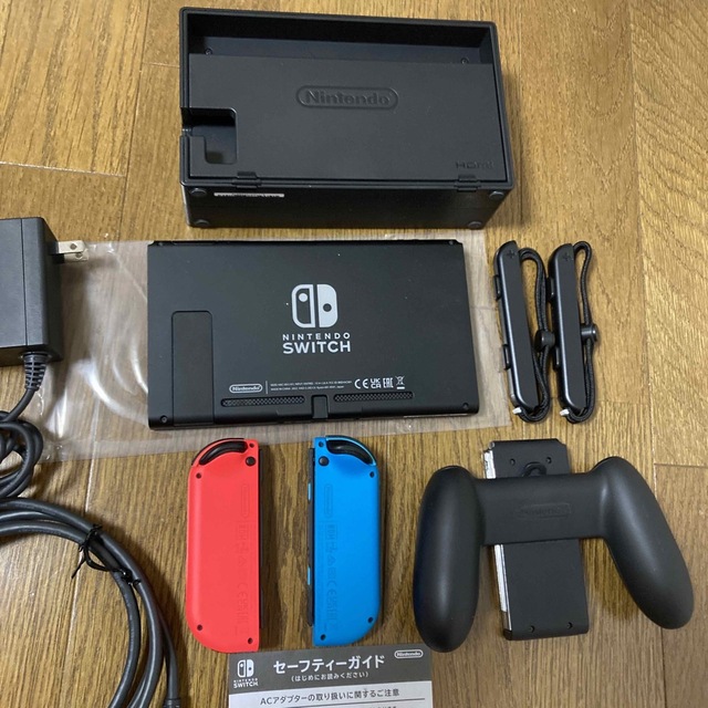 任天堂　Nintendo Switch ネオン　本体　保証あり！