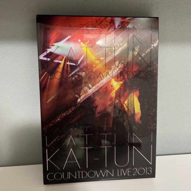 KAT-TUN(カトゥーン)のCOUNTDOWN　LIVE　2013　KAT-TUN DVD エンタメ/ホビーのDVD/ブルーレイ(ミュージック)の商品写真