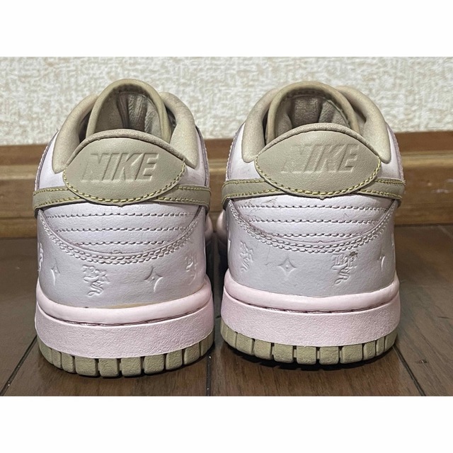 NIKE(ナイキ)のNIKE DUNK LOW GS "Pink Ice" 23.5cm レディースの靴/シューズ(スニーカー)の商品写真