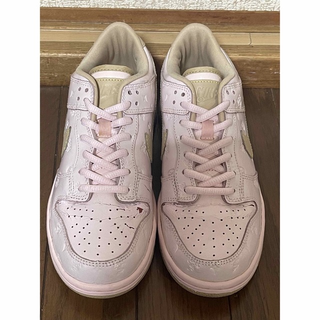 NIKE(ナイキ)のNIKE DUNK LOW GS "Pink Ice" 23.5cm レディースの靴/シューズ(スニーカー)の商品写真