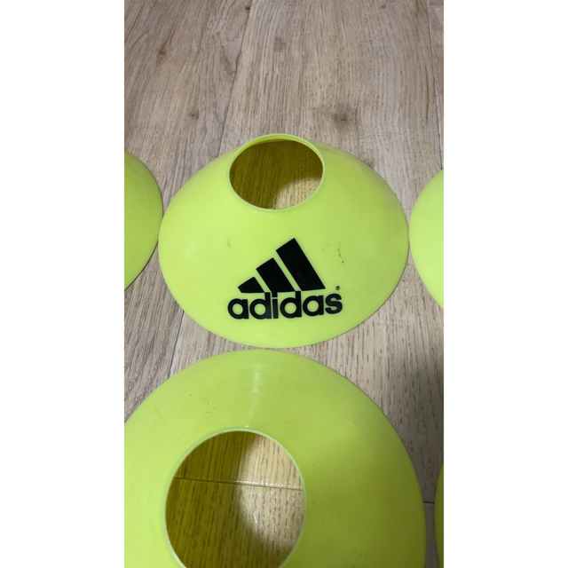 adidas(アディダス)のadidas マーカーコーン　イエロー　12枚 スポーツ/アウトドアのサッカー/フットサル(その他)の商品写真