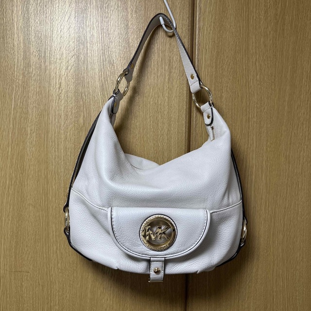 Michael Kors - 未使用 マイケルコース A4可 本革 ショルダーバック