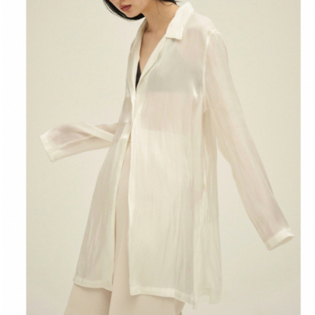 TODAYFUL(トゥデイフル)のenof イナフ　sheer jacket シアージャケット レディースのトップス(シャツ/ブラウス(長袖/七分))の商品写真