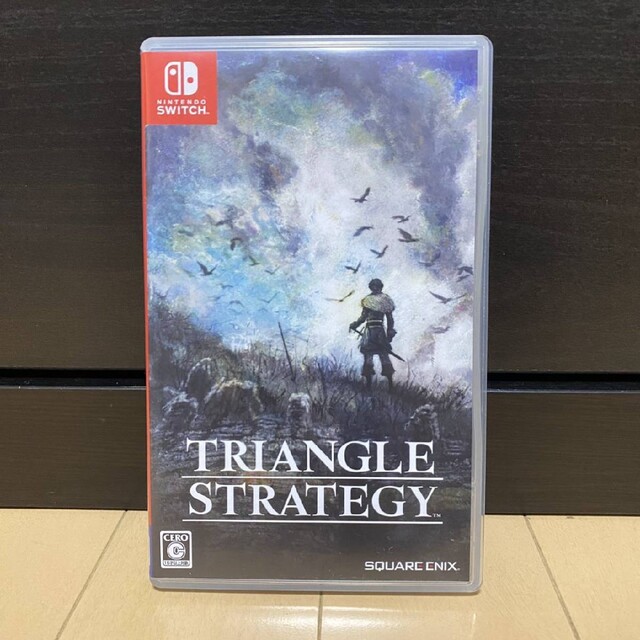 TRIANGLE STRATEGY（トライアングルストラテジー） Switch エンタメ/ホビーのゲームソフト/ゲーム機本体(家庭用ゲームソフト)の商品写真