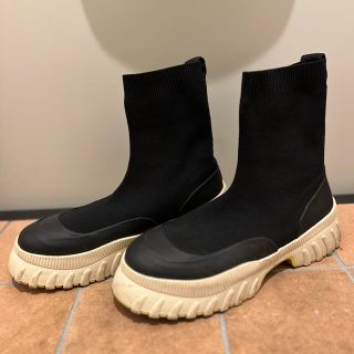 ザラ(ZARA)のzara ブーツ size40(25〜25.5)(ブーツ)