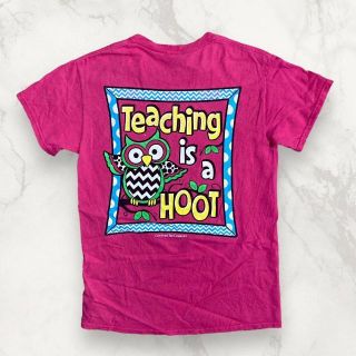 HGA GILDAN 古着 ピンク フクロウ　派手　アニマル　HOOT Tシャツ(Tシャツ/カットソー(半袖/袖なし))