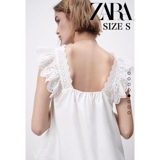 ザラ(ZARA)の新品未使用！ZARA エンブロイダリー ポプリン トップス(シャツ/ブラウス(半袖/袖なし))