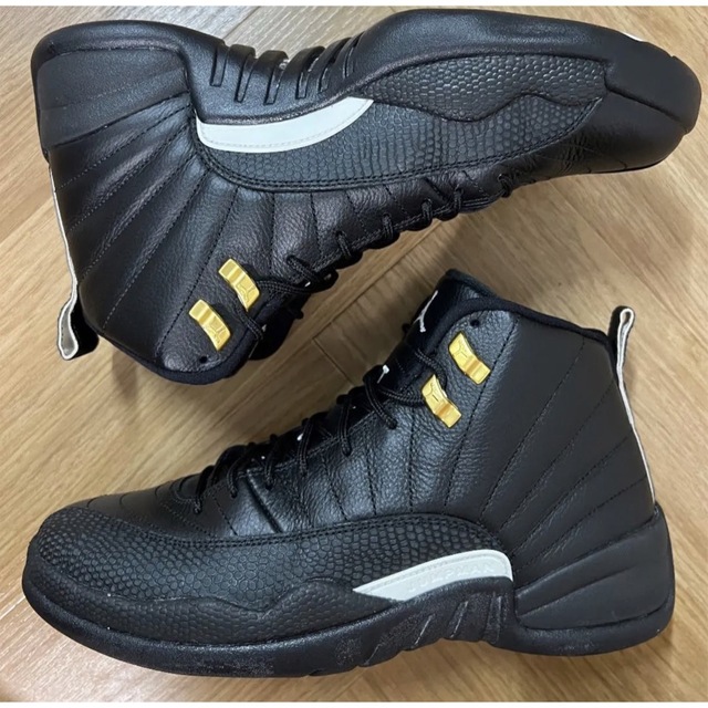 NIKE AIR JORDAN 12 RETRO 