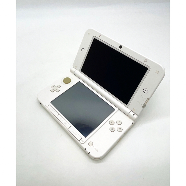 ニンテンドー3DS(ニンテンドー3DS)の任天堂　ニンテンドー3DS LL ホワイト【メーカー生産終了】 エンタメ/ホビーのゲームソフト/ゲーム機本体(家庭用ゲーム機本体)の商品写真