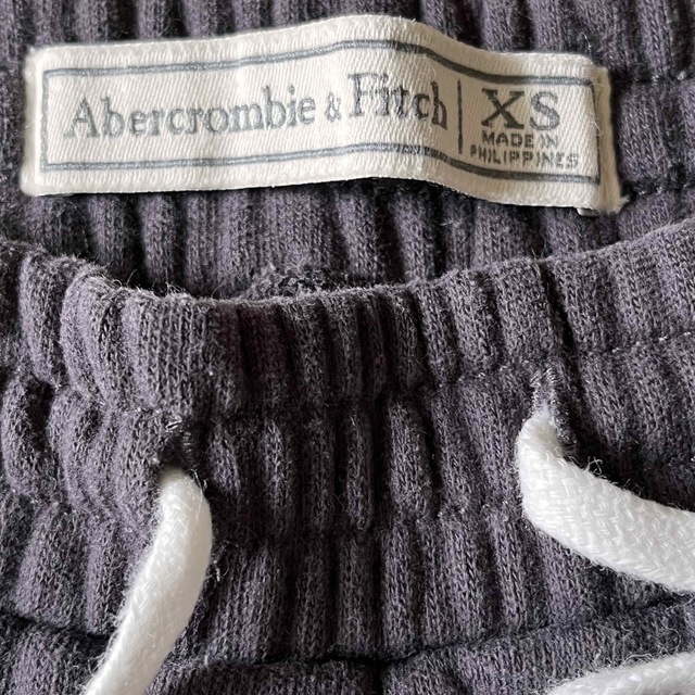 Abercrombie&Fitch(アバクロンビーアンドフィッチ)の【美品】Abercrombie&Fitch NY アバクロ　ショートパンツ レディースのパンツ(ショートパンツ)の商品写真