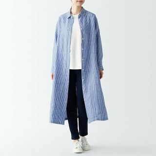 ムジルシリョウヒン(MUJI (無印良品))の新品》無印良品リネン洗いざらし長袖シャツワンピース／ダークネイビーストライプ／Ｌ(ひざ丈ワンピース)