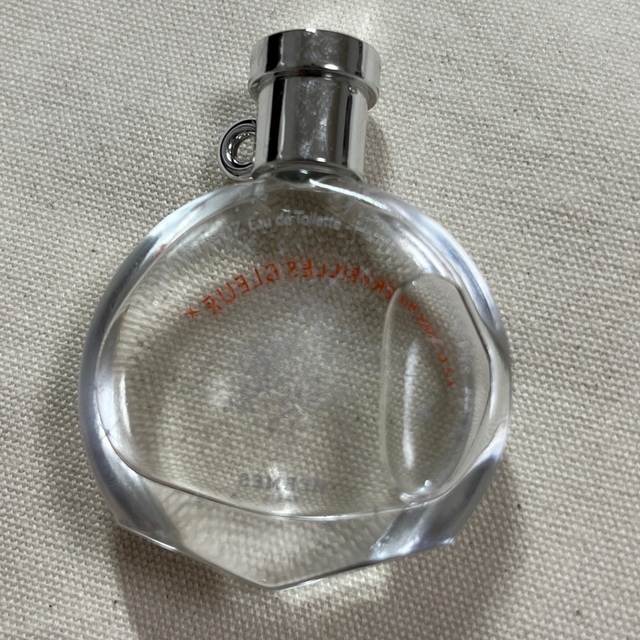 Hermes(エルメス)のEAU DES MERVEILLES BLEUE HERMES 香水7.5ml コスメ/美容の香水(香水(女性用))の商品写真