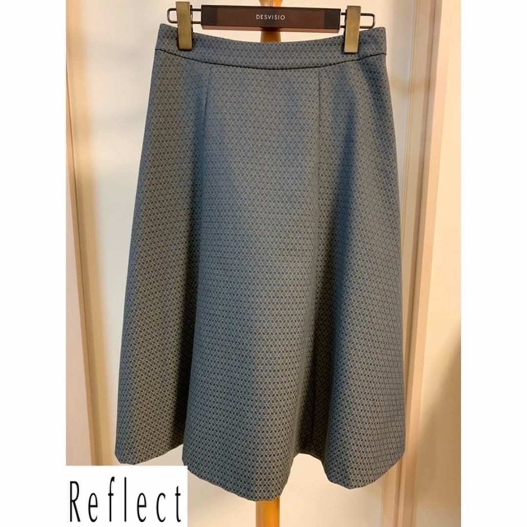 ReFLEcT(リフレクト)のリフレクト　コツキ柄フレアースカート レディースのスカート(ひざ丈スカート)の商品写真