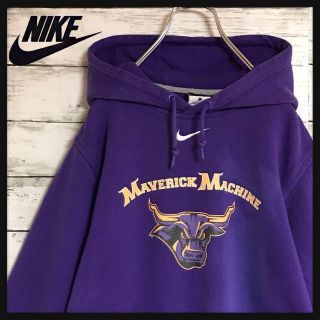 【激レアアイテム】NIKE×LAKERS☆ビッグロゴ入りパーカー 入手困難