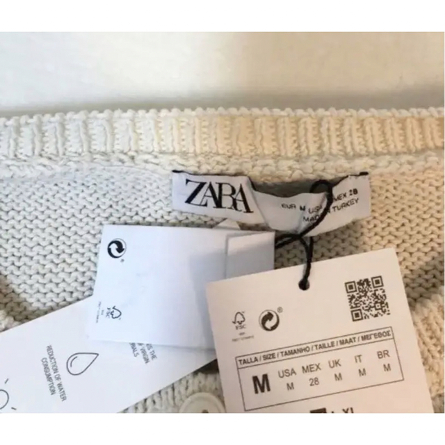 ZARA(ザラ)の匿名配送　新品　ZARA  エンブロイダリー　刺繍　ビックカラー　カーデ　綿 レディースのトップス(カーディガン)の商品写真