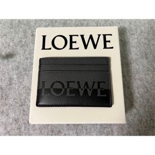 LOEWE カードホルダー　エンボス加工