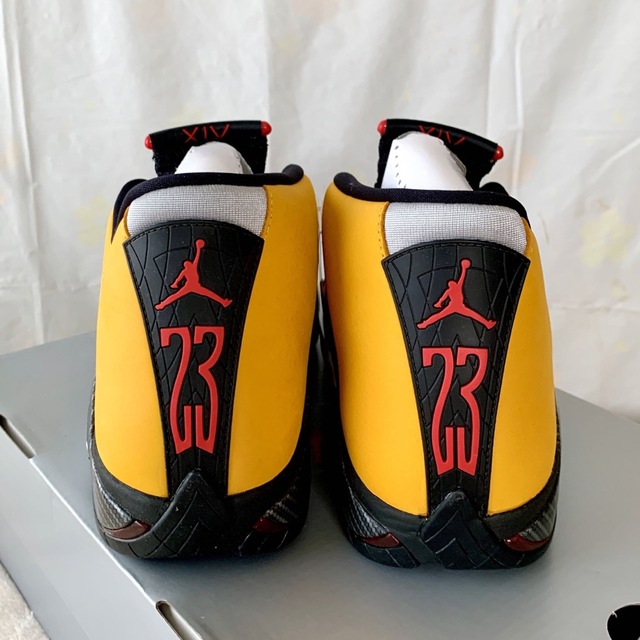 Jordan Brand（NIKE）(ジョーダン)のナイキ エアジョーダン14 SEリバースフェラーリ メンズの靴/シューズ(スニーカー)の商品写真