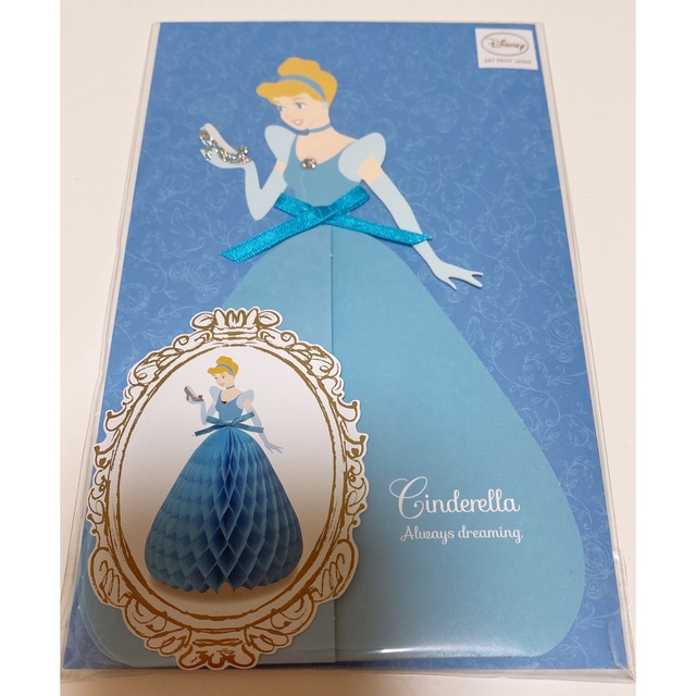 Disney(ディズニー)のディズニープリンセス ハニカムカード ドレス当てクイズ ハンドメイドのウェディング(ウェルカムボード)の商品写真
