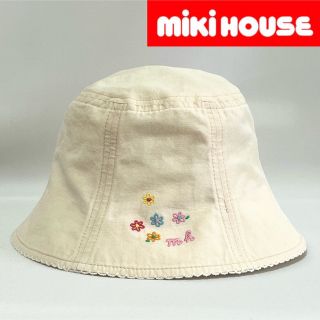 ミキハウス(mikihouse)の【美品】miki HOUSEミキハウス 日本製かわいいお花の刺繍バケットハット(帽子)